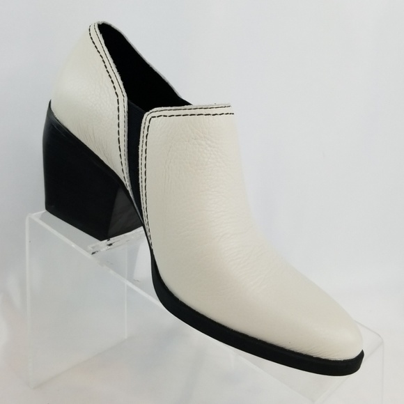 naturalizer femma bootie